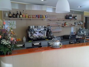 Arredo bancone bar caffeteria